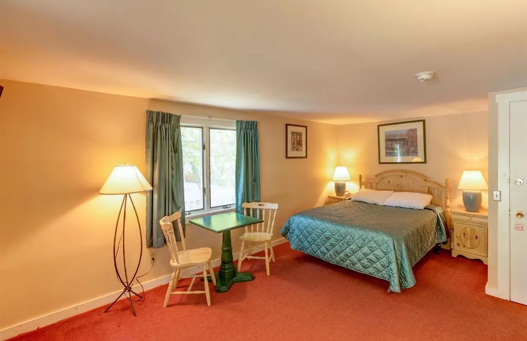 Mountaineer Inn-1